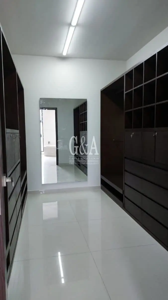 Bosques Vallarta Residencia en Venta — foto 10