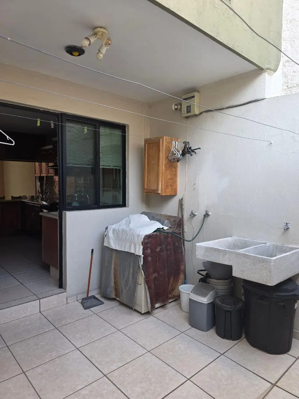 Excelente Casa con 240 m² de Terreno, 3 Recámaras en Venta cerca de Ciudad Bugambilia — foto 8