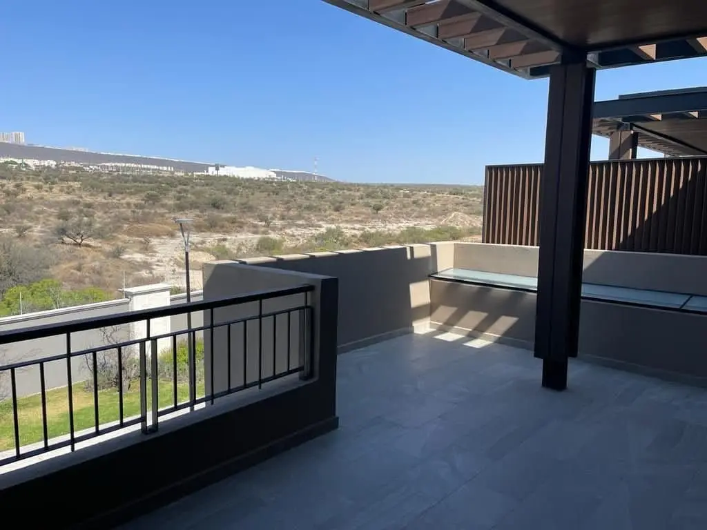 Residencia en renta en Villas Carriedo