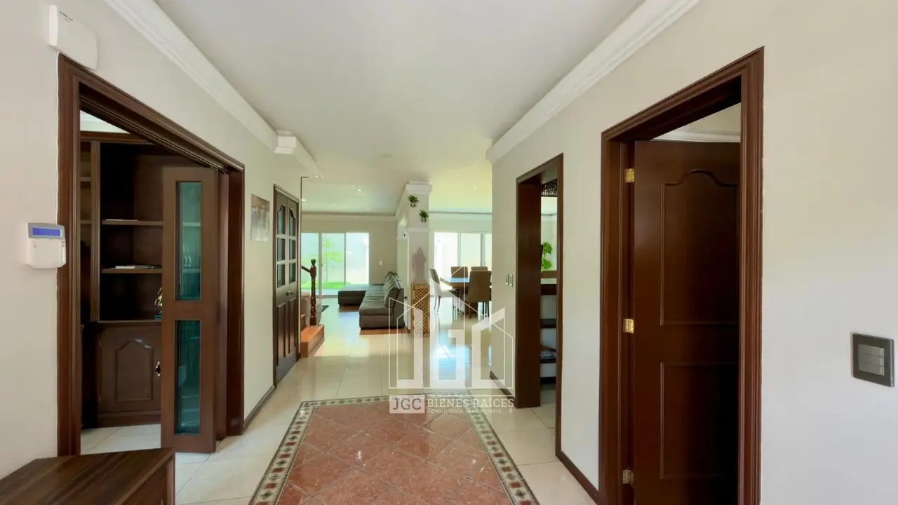 Casa en Venta en Boulevard Bugambilias - Ciudad Bugambilias — foto 11
