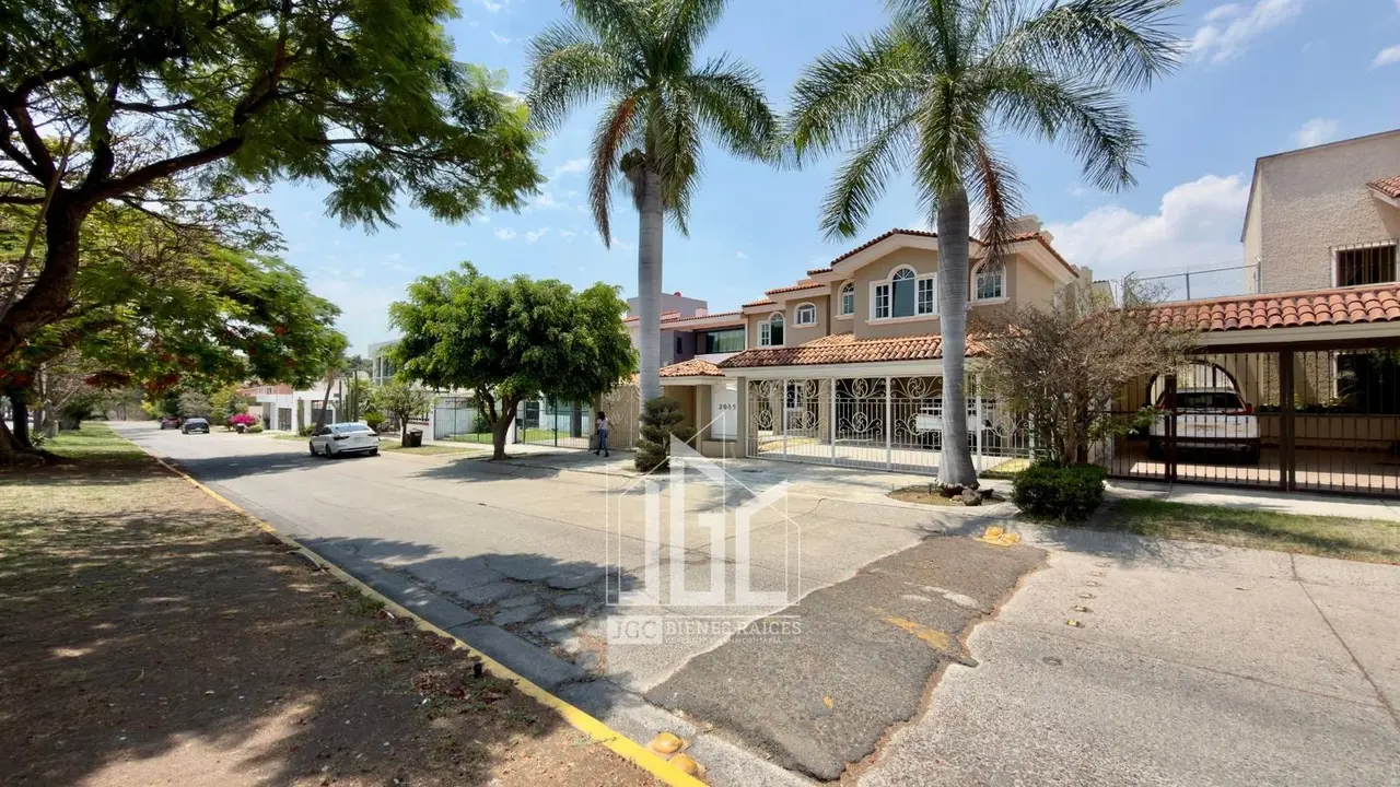 Casa en Venta en Boulevard Bugambilias - Ciudad Bugambilias — foto 4