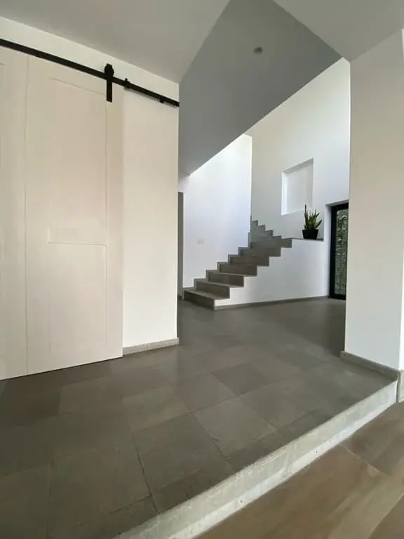 Casa en Venta, 5 Recamaras y Espacio para Otra Casa U Oficina — foto 2