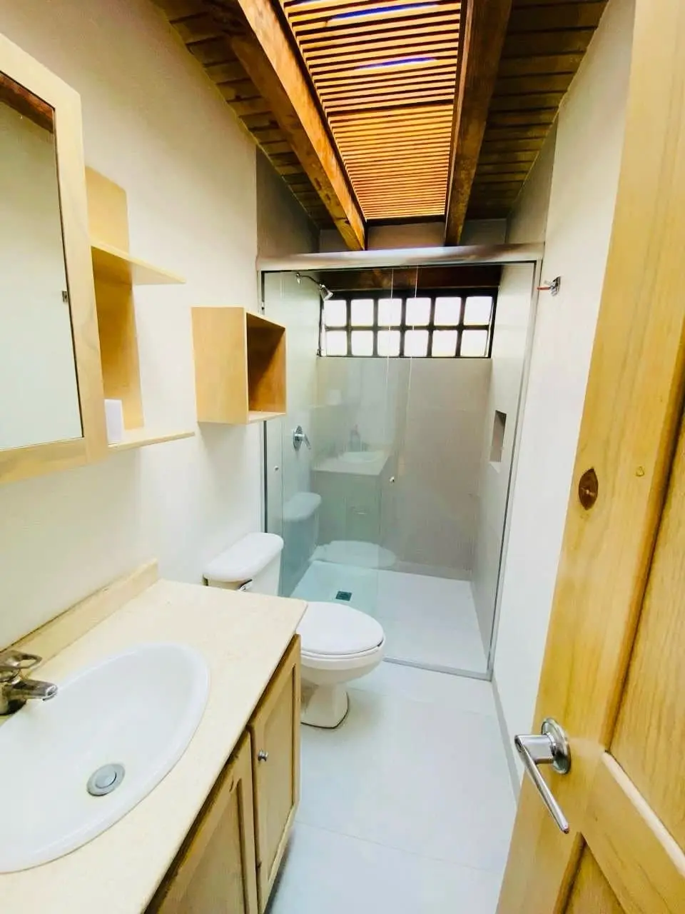 Casa en Venta, 5 Recamaras y Espacio para Otra Casa U Oficina — foto 11