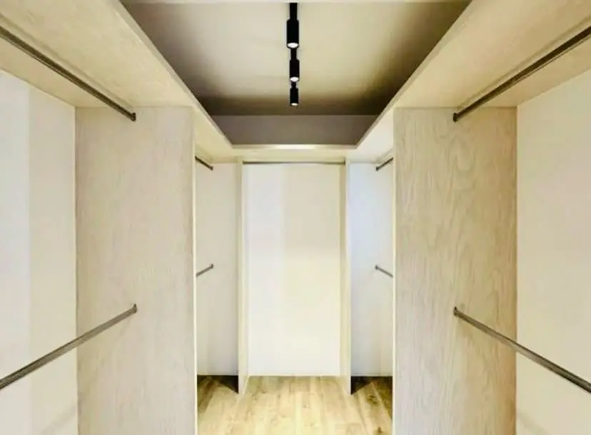 Casa en Venta, 5 Recamaras y Espacio para Otra Casa U Oficina — foto 7