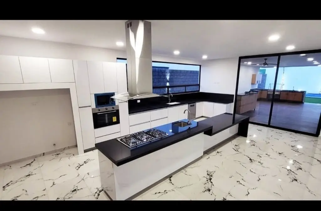 Casa en venta en Balcones de Juriquilla 4 Recámaras — foto 11
