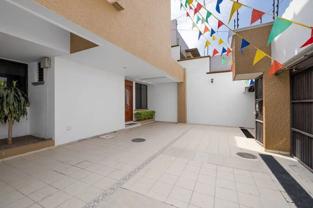 Casa en Venta Jardines Universidad — foto 2