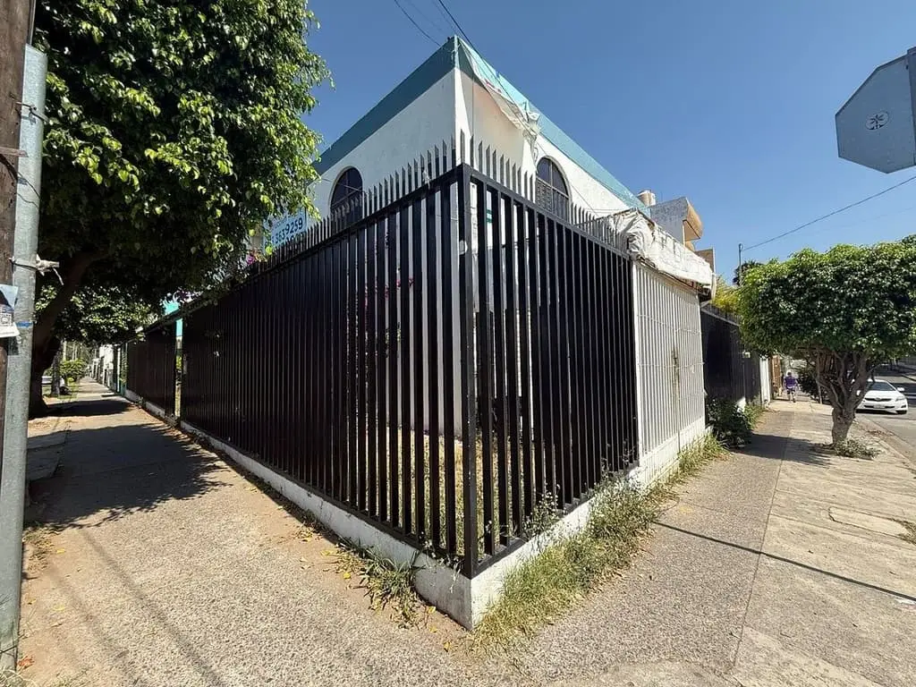 Casa en Venta en Revolución, Tlaquepaque. — foto 3