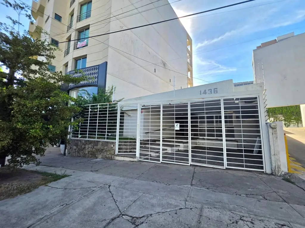 Casa o Oficina en Venta en Providencia, Guadalajara, Jal.