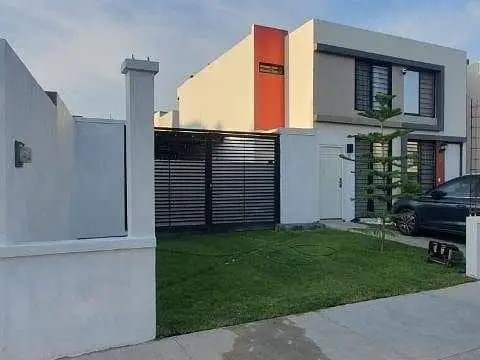 Casa en Venta en Vista Sur en Tlajomulco de Zuñiga