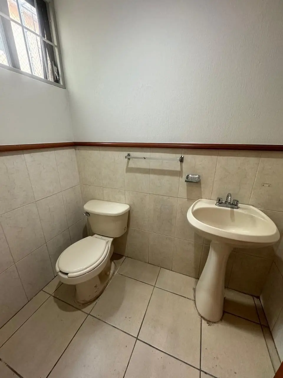 Se Renta Hermosa Casa en el Colli — foto 9