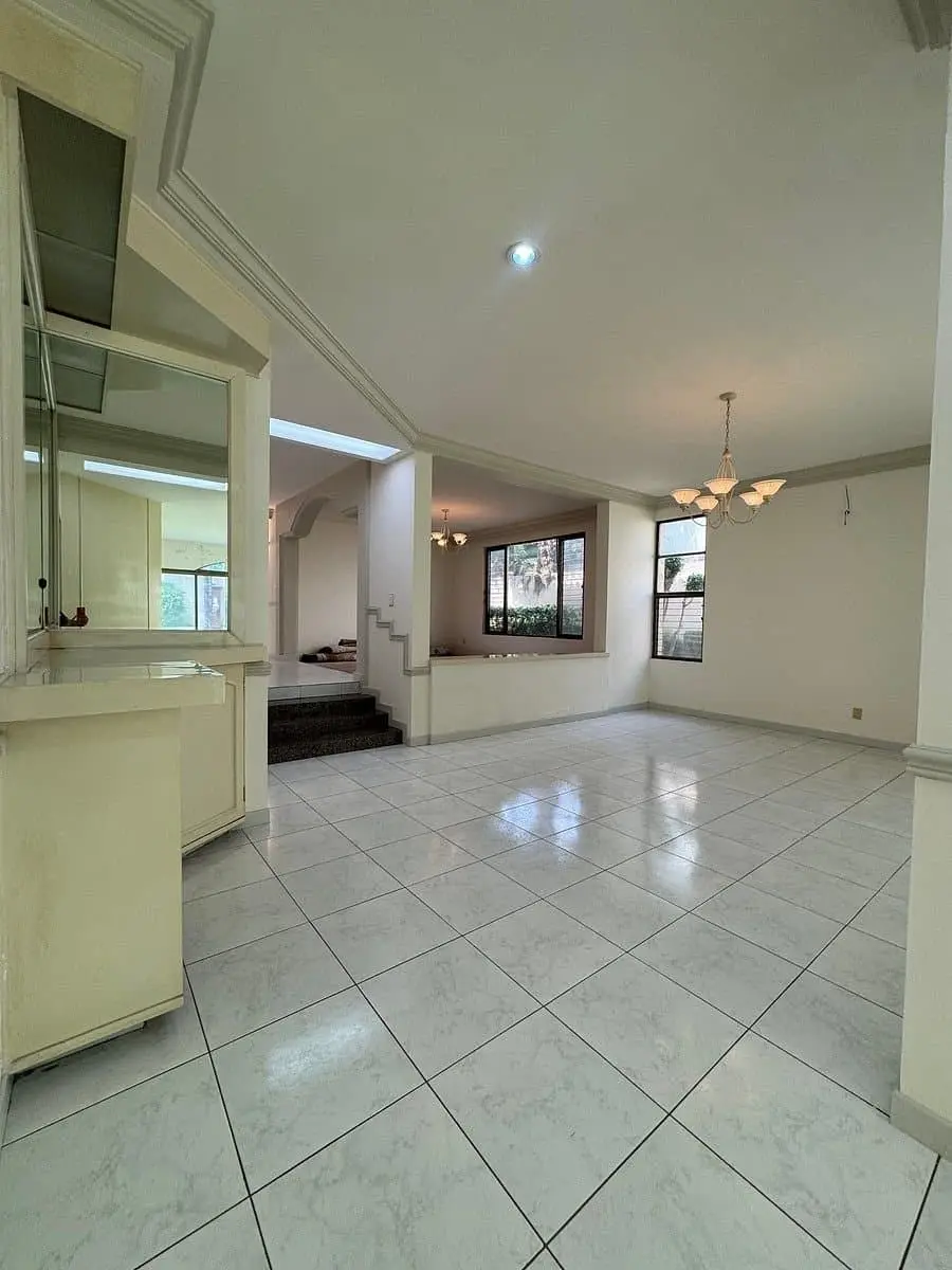 Casa en venta en Colomos Patria. — foto 12