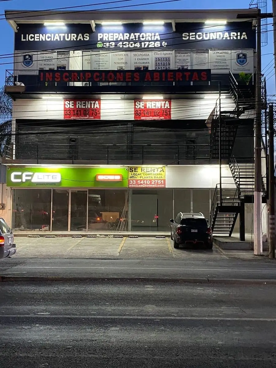 Local Comercial en Renta Zona Aviación — foto 2