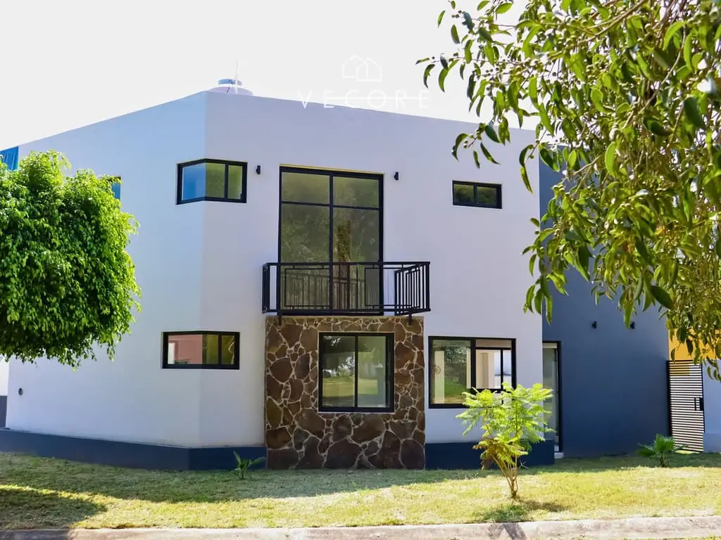 Casa en Venta en Colinas de Santa Anita, Tlajomulco de Zuñiga — foto 2