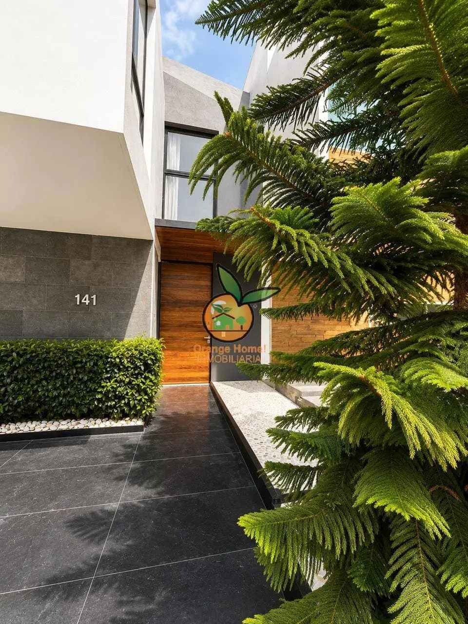 Casa Moderna en Venta - Valle Imperial, Coto Imperio Sueco