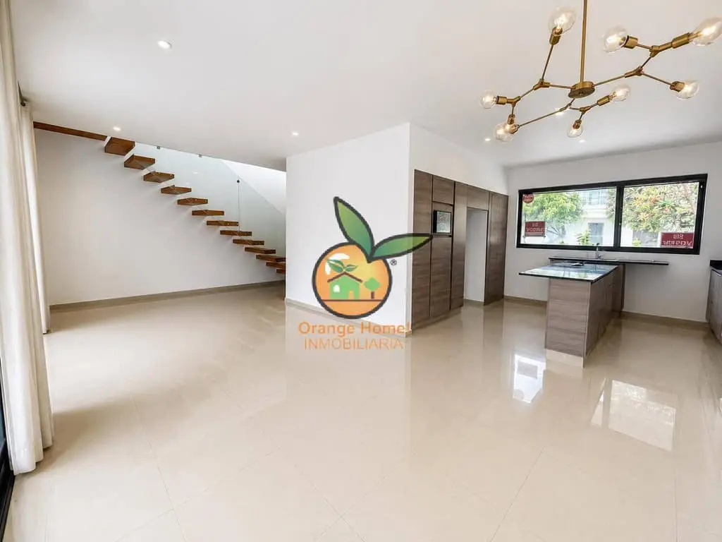 Casa Moderna en Venta - Valle Imperial, Coto Imperio Sueco — foto 4