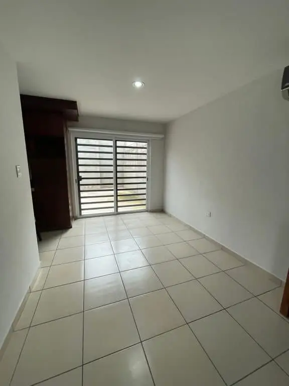 Casa en renta en PORTALEGRE — foto 2