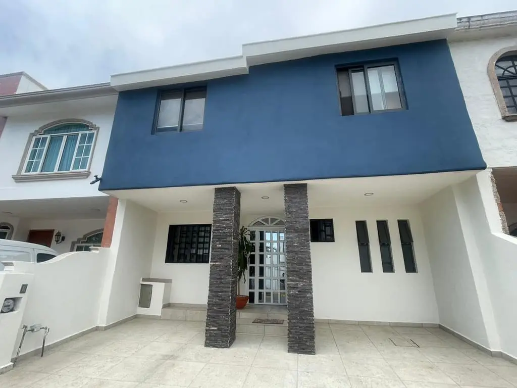 Casa Venta Arcos Guadalupe / Jardines Chapalita / Parque Metropolitano