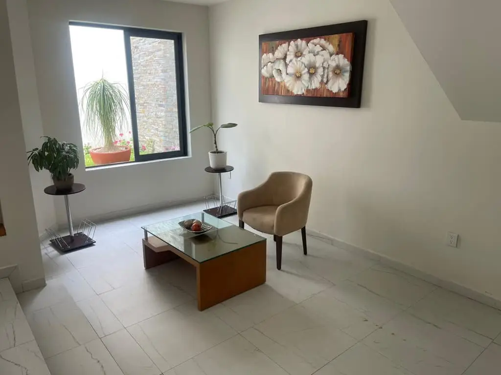 Casa Venta Arcos Guadalupe / Jardines Chapalita / Parque Metropolitano — foto 3
