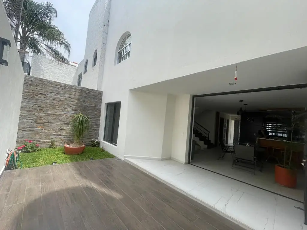 Casa Venta Arcos Guadalupe / Jardines Chapalita / Parque Metropolitano — foto 7