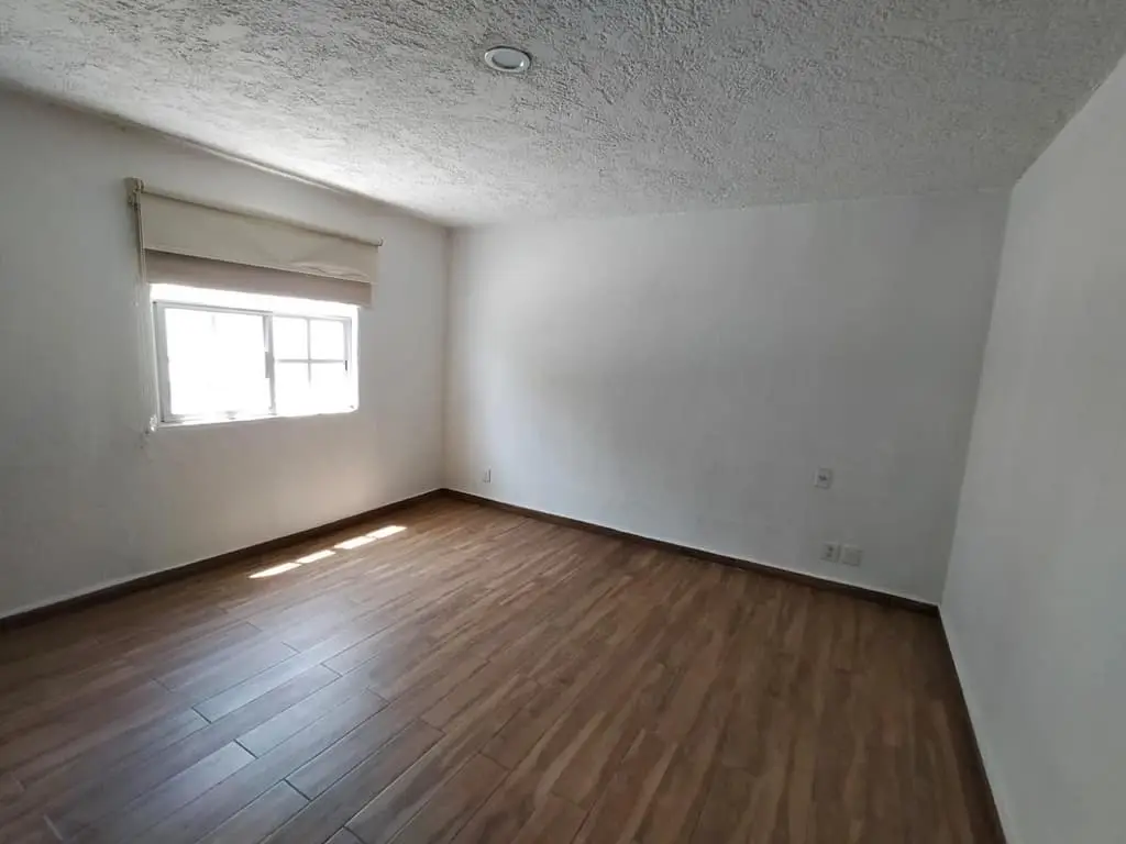 Casa Venta Arcos Guadalupe / Jardines Chapalita / Parque Metropolitano — foto 9