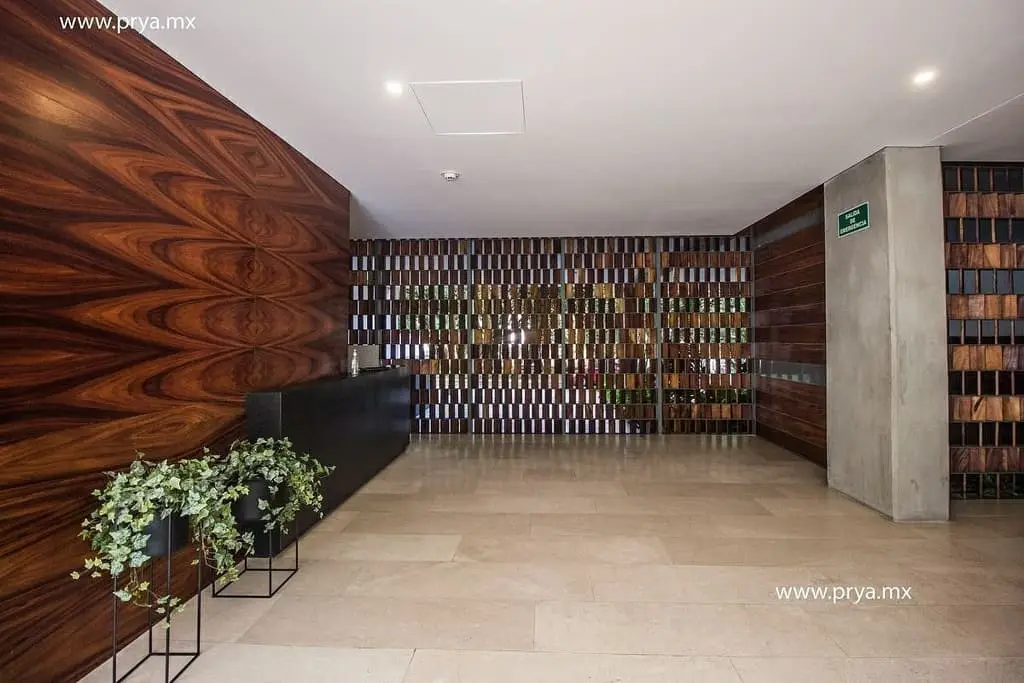 Departamento en venta en Country Club, Guadalajara | 2 recámaras con balcón. — foto 3