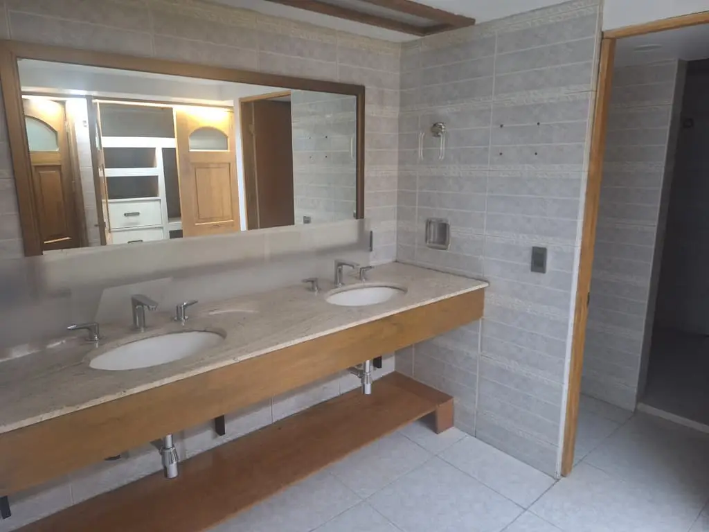 Departamento, Oficina o Estudio en Colonia Americana, Avenida Chapultepec. — foto 12