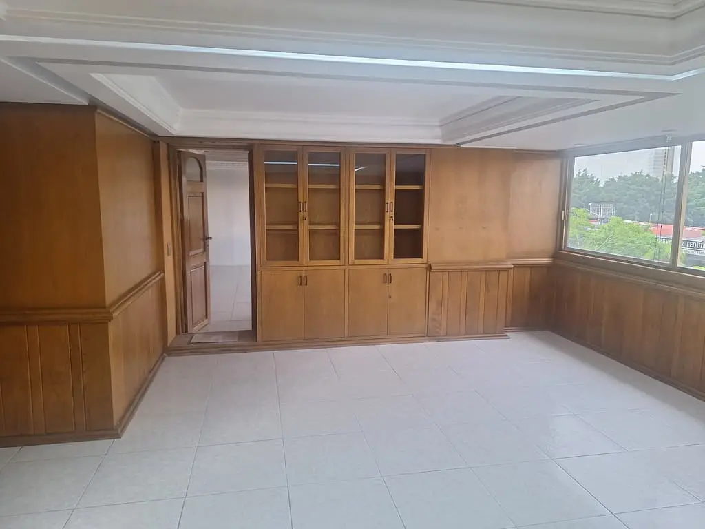 Departamento, Oficina o Estudio en Colonia Americana, Avenida Chapultepec. — foto 9