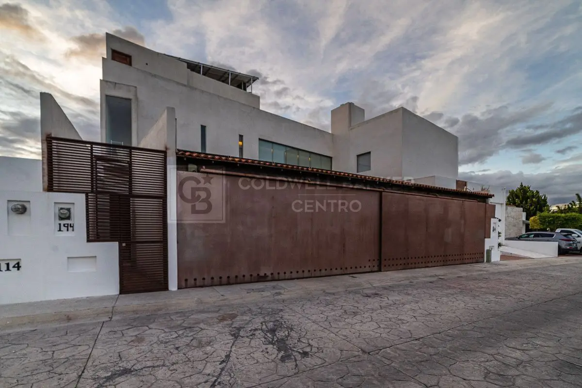 Casa en venta con espectaculares vistas a la ciudadHouse for sell with spectacular city views — foto 2