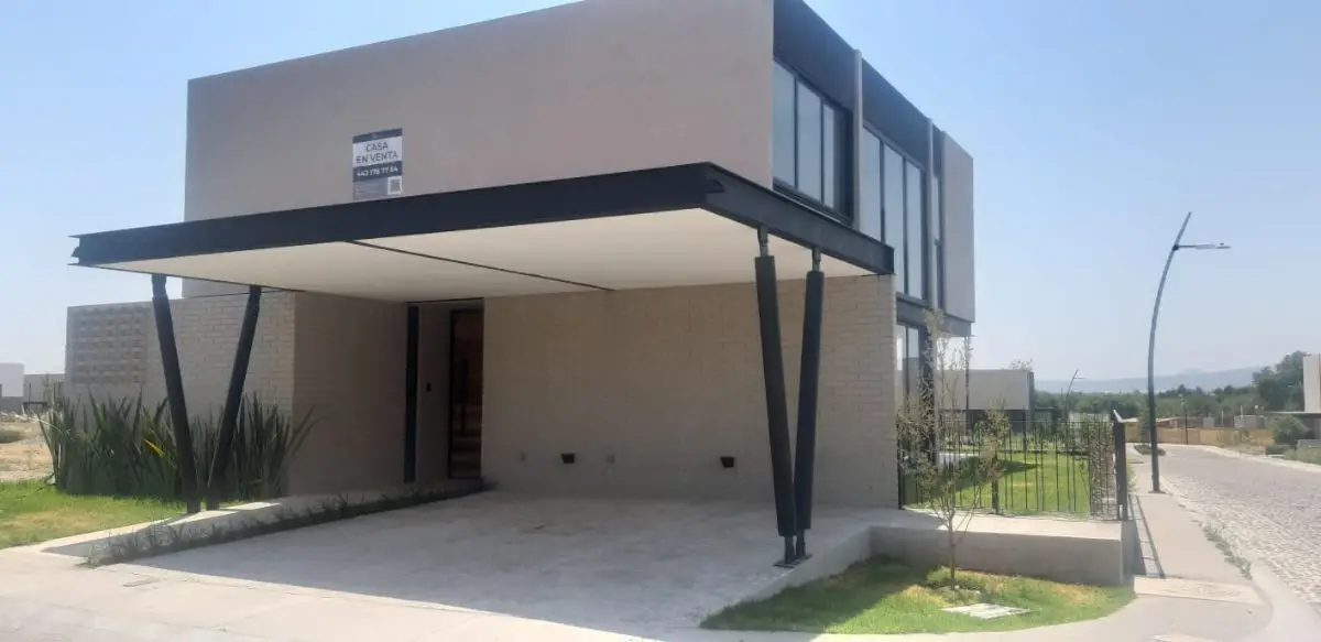 Casa en Lomas de Campanario — foto 2