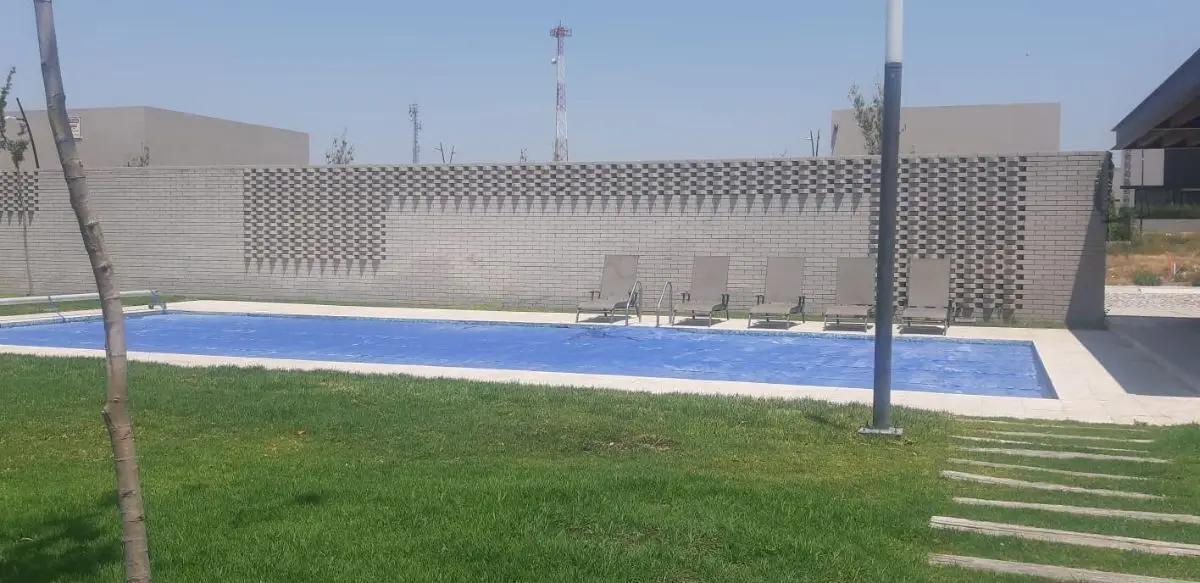 Casa en Lomas de Campanario — foto 6