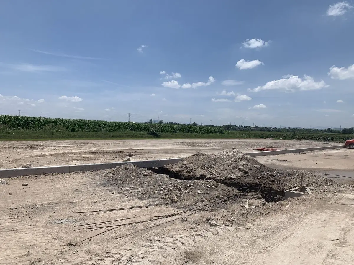 Venta Terrenos uso de suelo Industrial a 500m de Toyota
