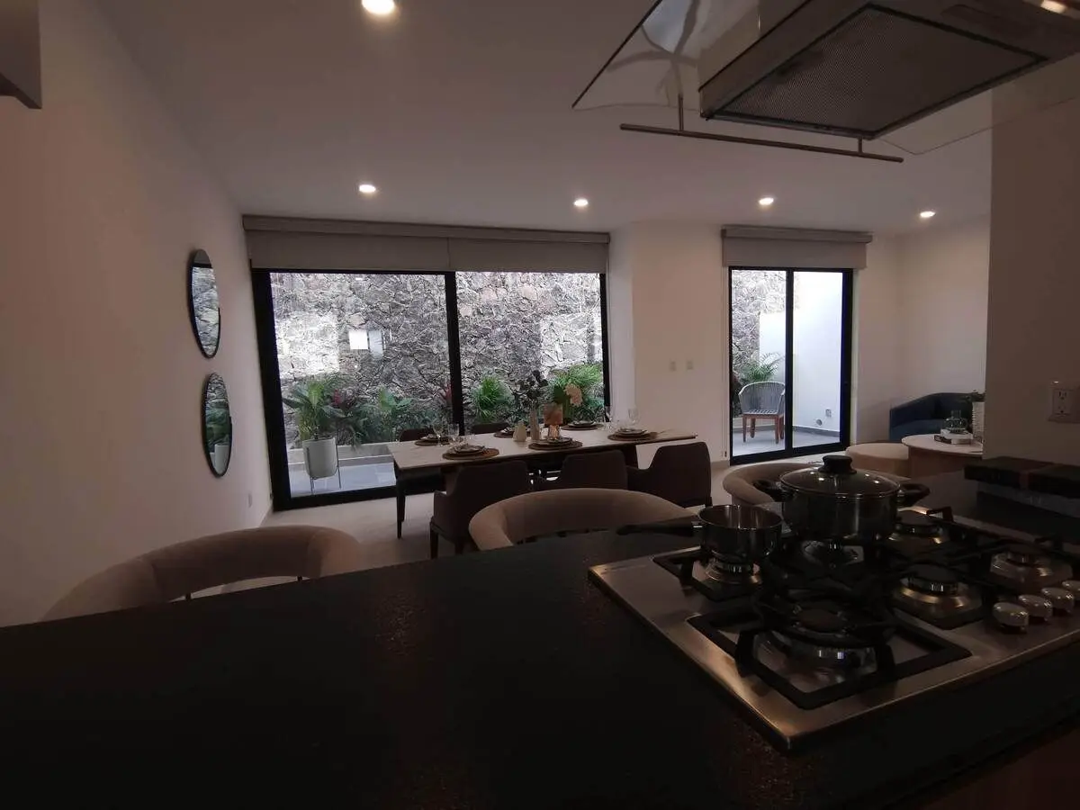 Vive la Elegancia y Comodidad en el Corazón del Querétaro Moderno, Casa en venta — foto 2