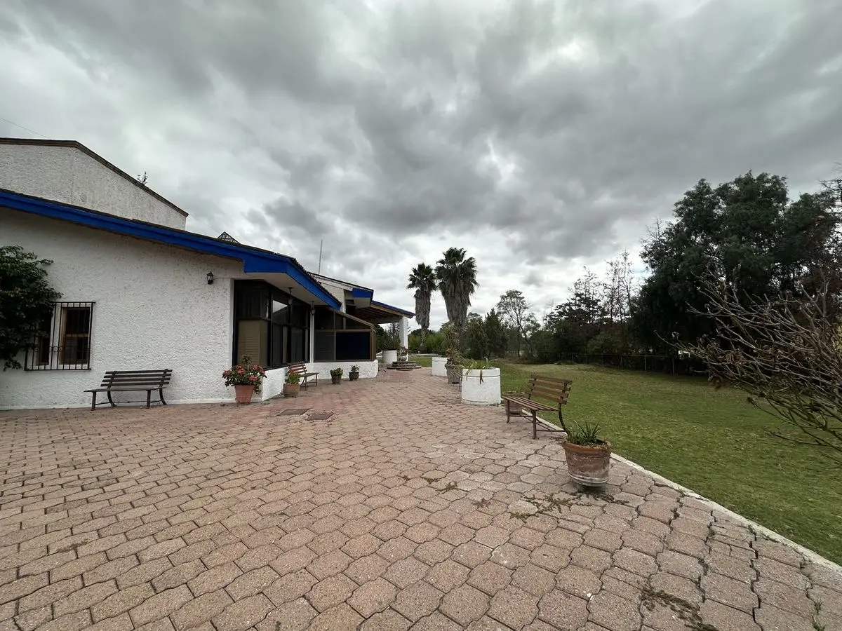 Encantadora Propiedad con Potencial en Valle Verde — foto 2