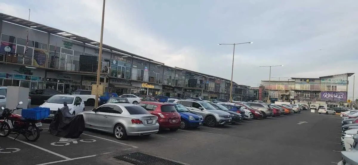 Locales Comerciales en Venta con Renta – ¡Inversión Garantizada! Corregidoa,Qro — foto 3
