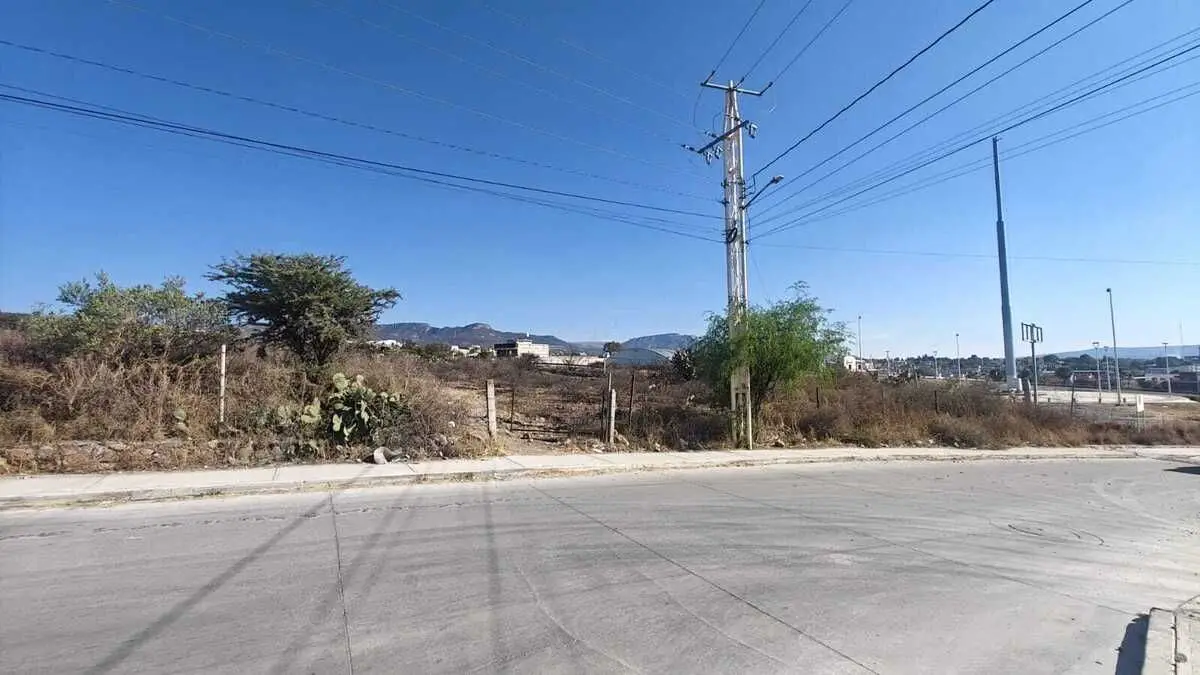 🏢 ¡Terreno Comercial en Renta en Ubicación Estratégica! 📍 — foto 2