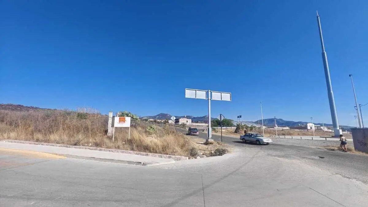 🏢 ¡Terreno Comercial en Renta en Ubicación Estratégica! 📍 — foto 6