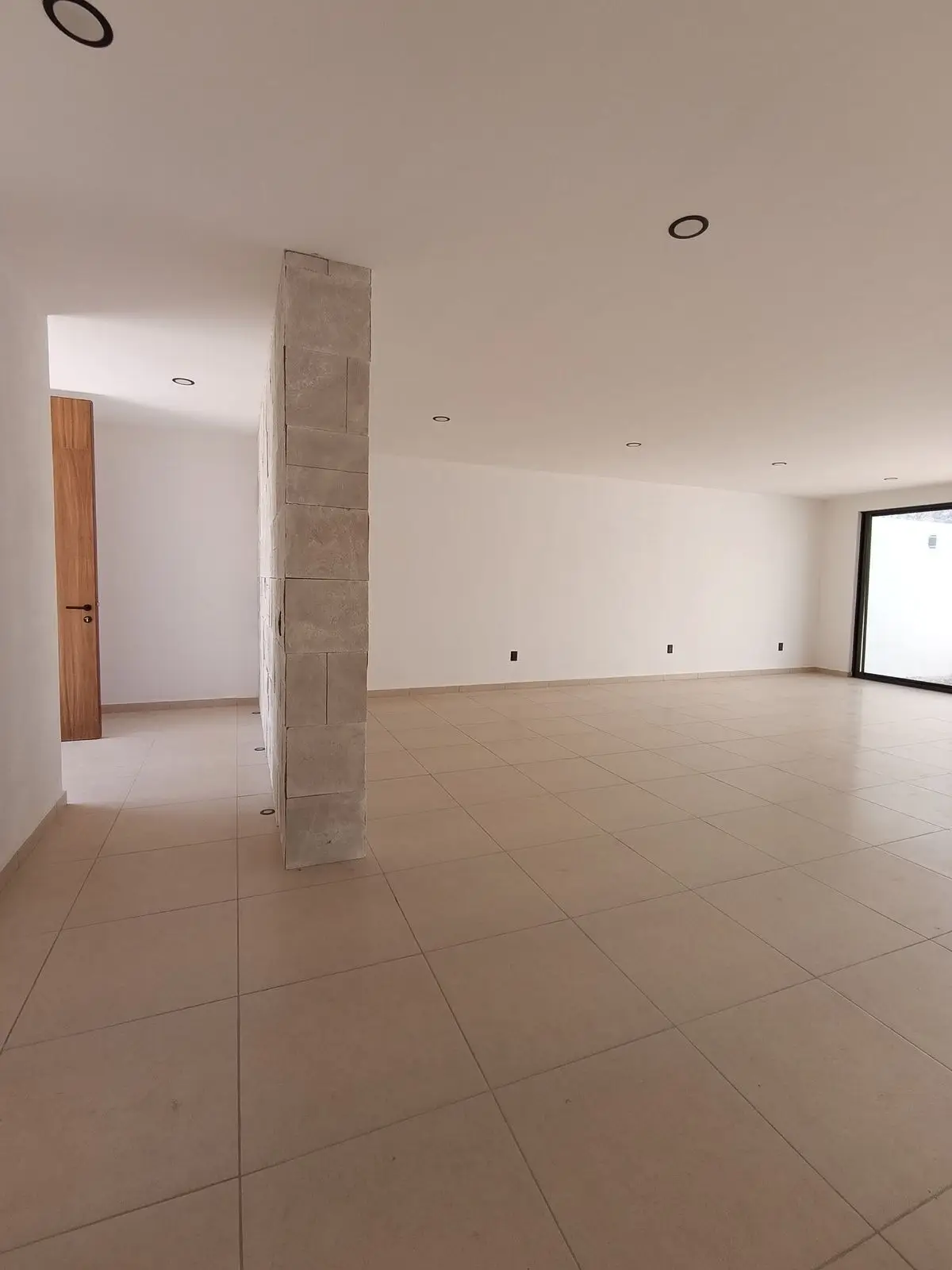 Venta de Casa en Fraccionamiento Nuevo Refugio | Ubicación Privilegiada y Amenid — foto 4