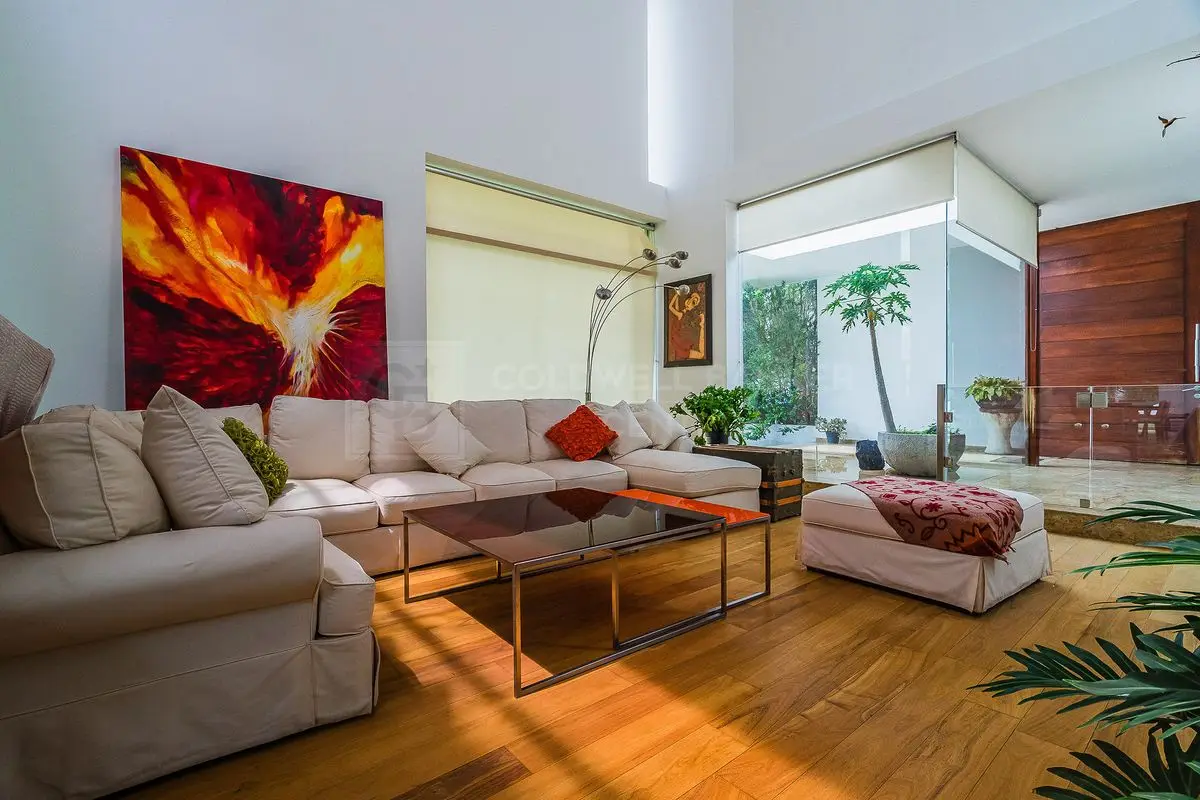 Residencia Exclusiva en Venta en El Campanario — foto 2