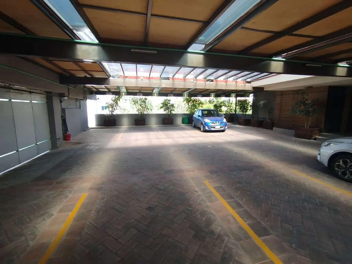 🏢 Edificio Comercial en Venta – Inversión Premium en Milenio III, Querétaro — foto 2