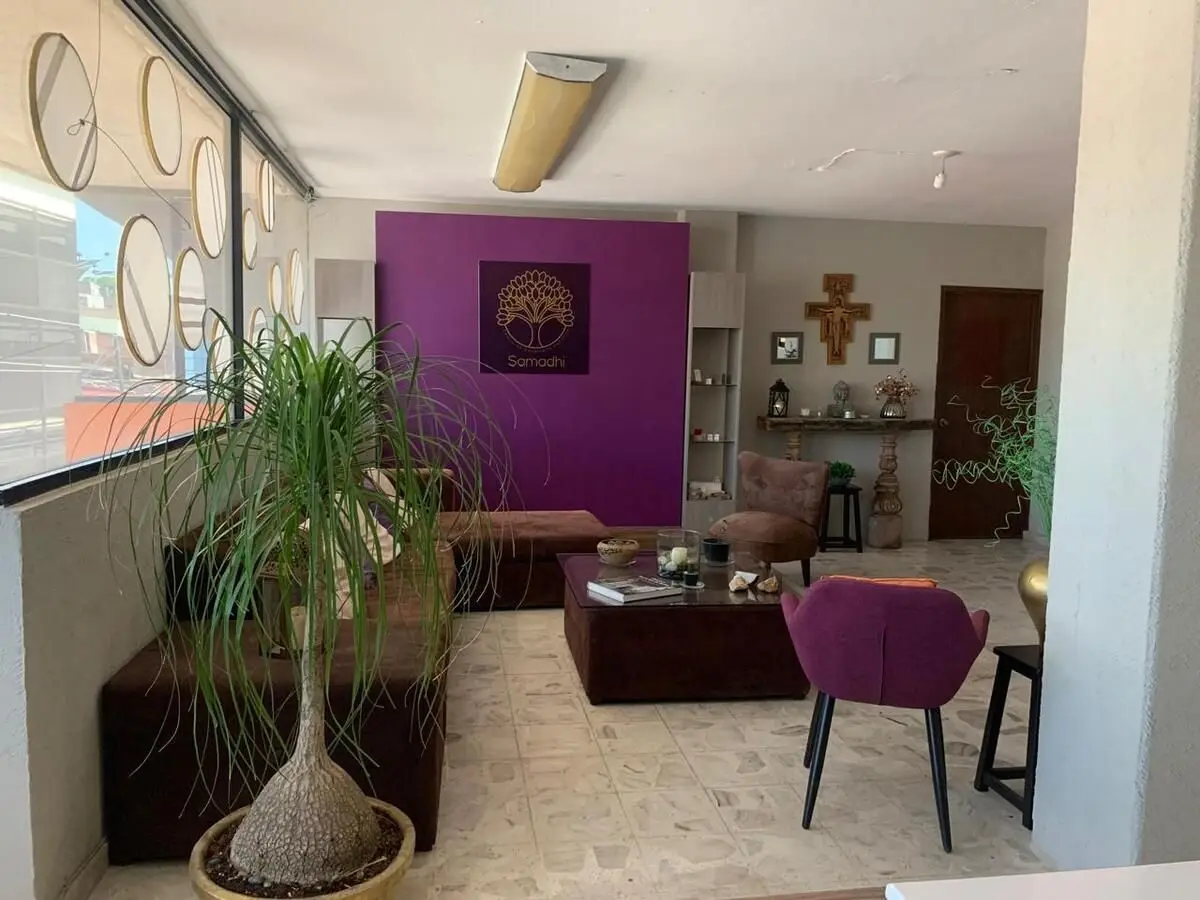 Edificio en Venta en Zona Céntrica | 3 Niveles con 8 Espacios y Estacionamiento — foto 6