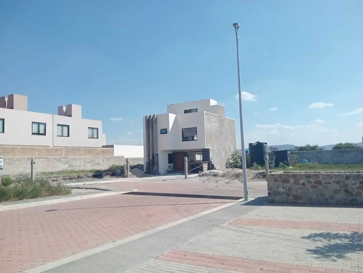 Terreno en Venta Frente a Mirador del Campanario — foto 5