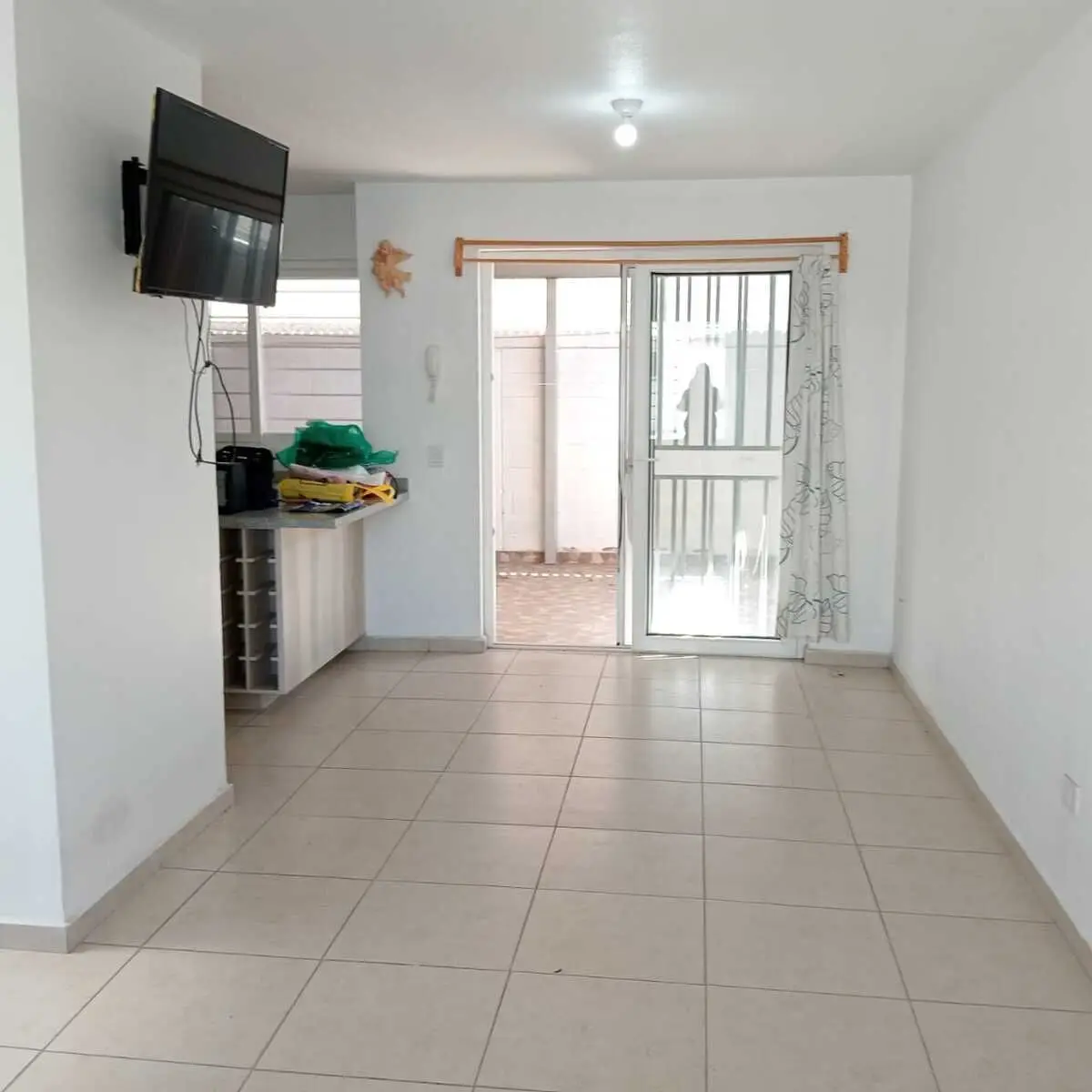 Casa en Venta en Condominio con Alberca y Vigilancia 24/7 | 3 Recámaras y Patio — foto 3