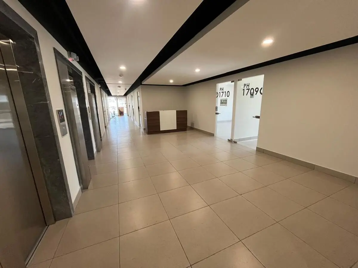 Consultorio medico en renta en Centro Sur — foto 6