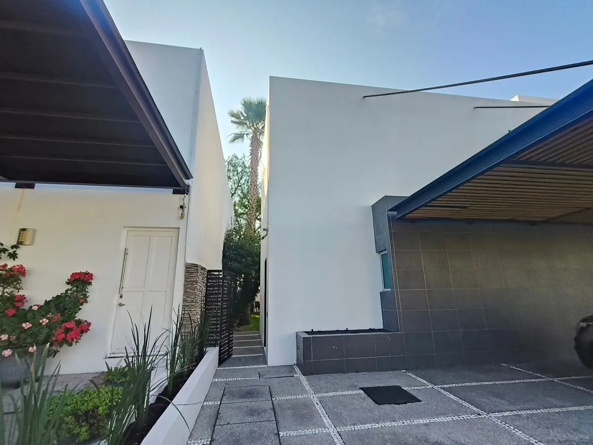 Casa en venta en Jurica, Querétaro dentro de condominio — foto 2