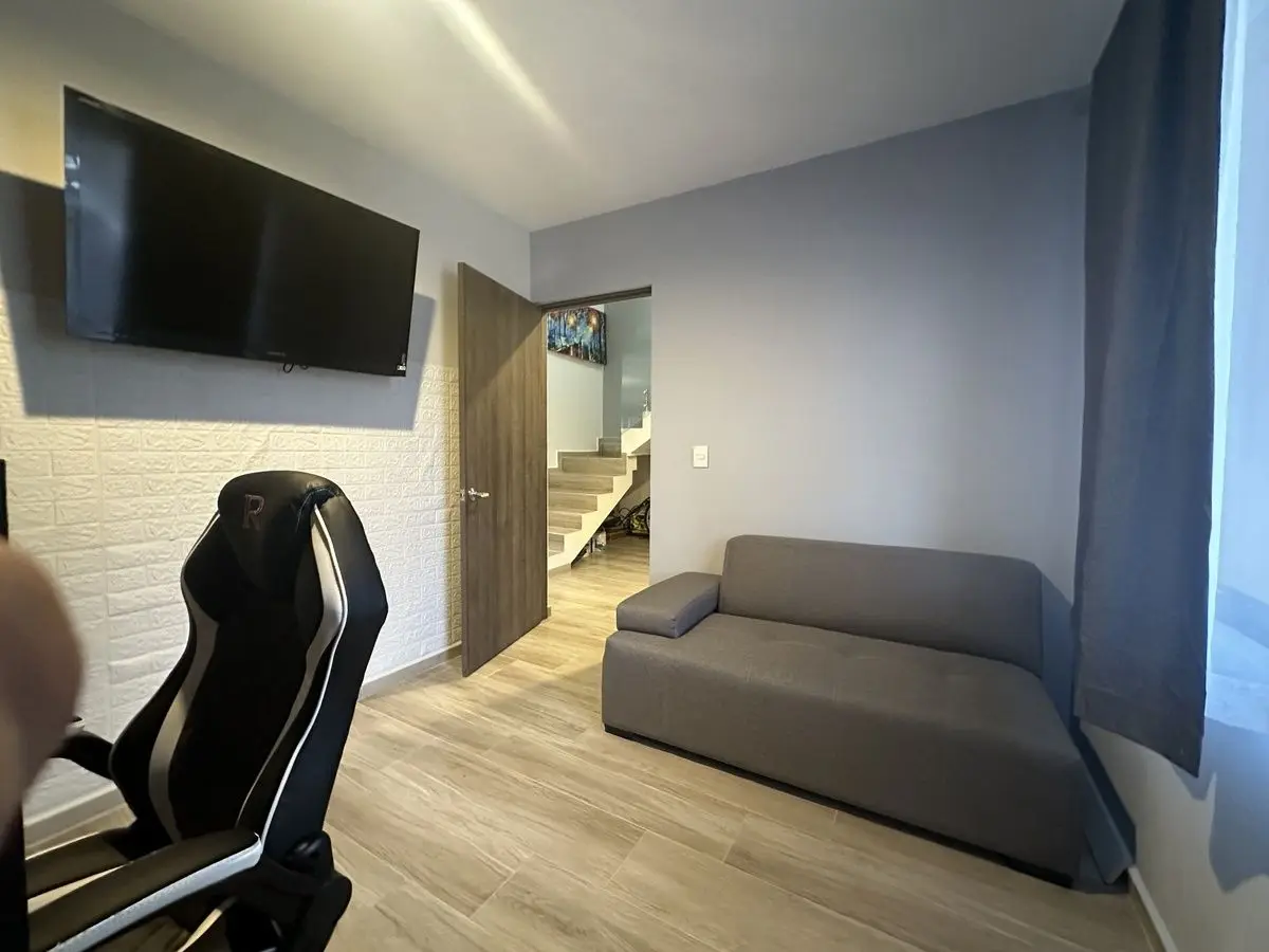 Casa en Renta Residencial El Refugio Alttica — foto 11