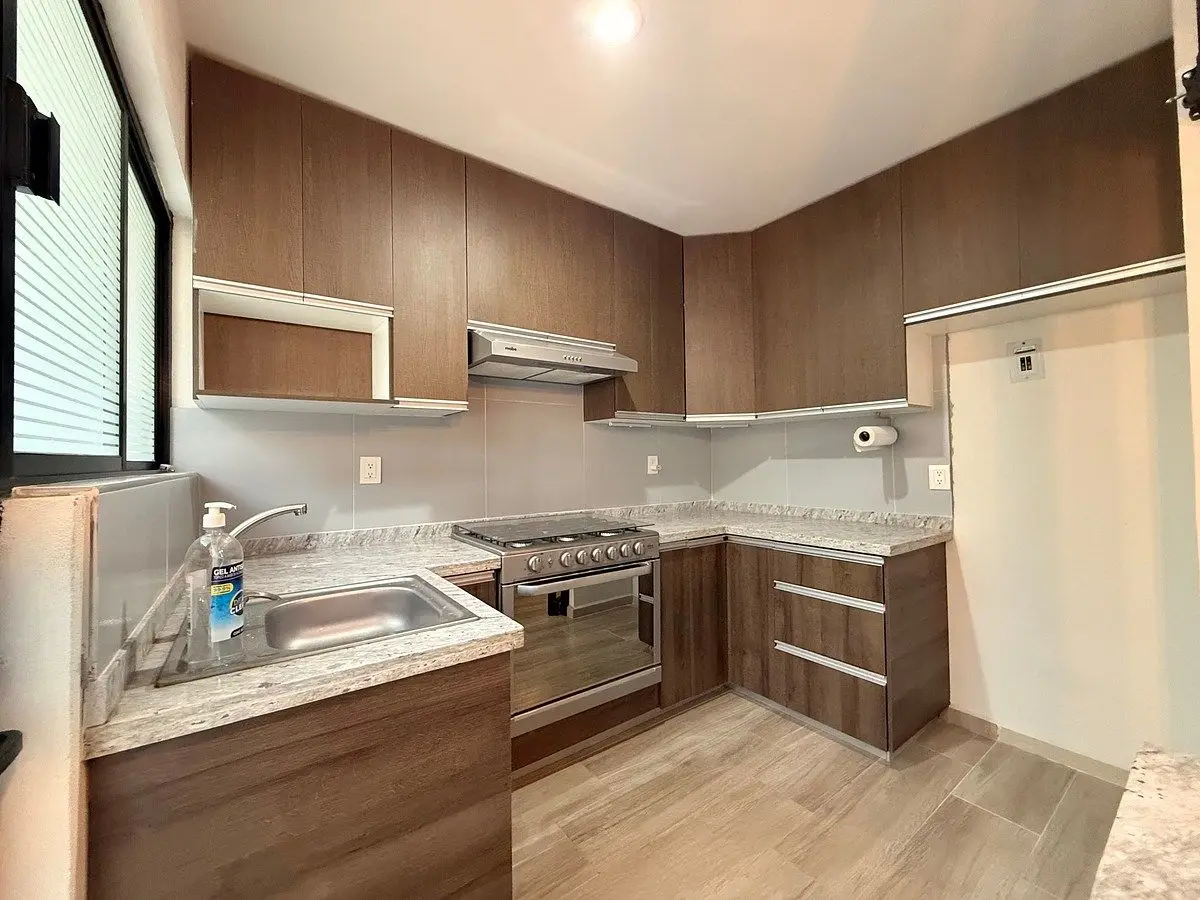 Casa en Renta Residencial El Refugio Alttica — foto 6