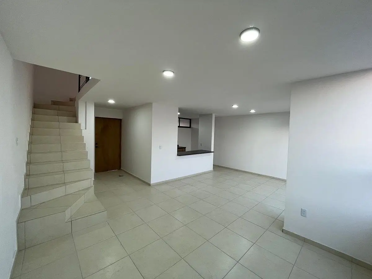 Casa en Venta en Querétaro, El Marqués, Ciudad Maderas — foto 3