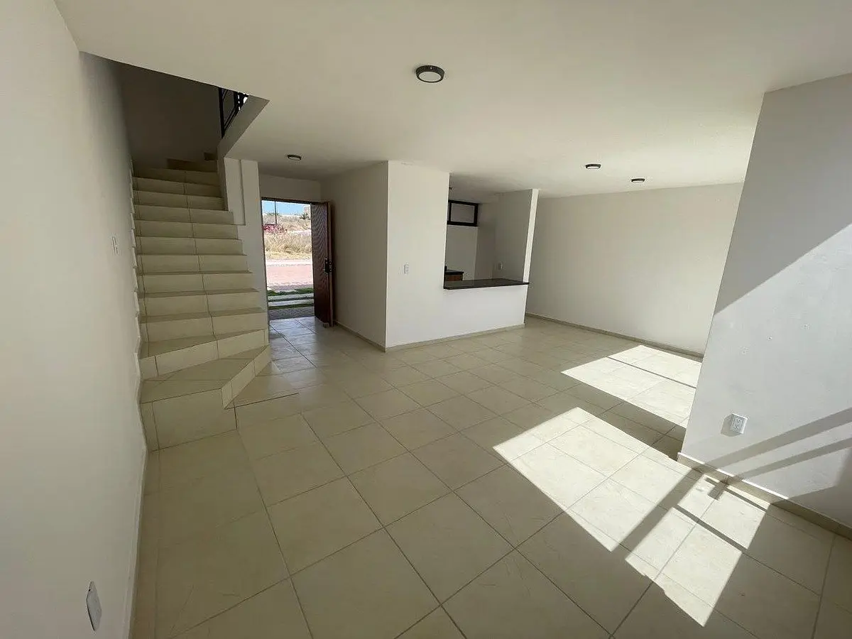 Casa en Venta en Querétaro, El Marqués, Ciudad Maderas — foto 4