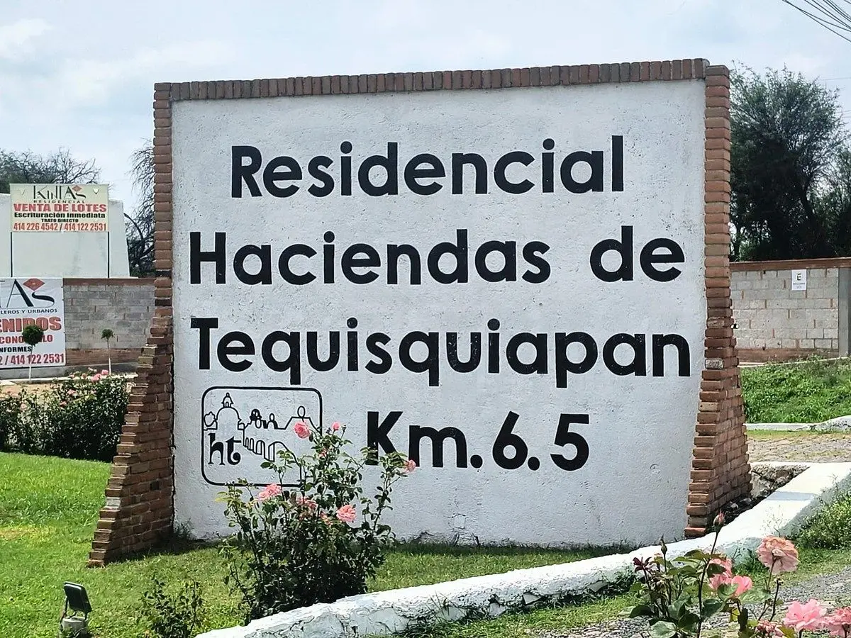 Terreno en Esquina en Venta | 379.53 m² | Residencial Haciendas de Tequisquiapan