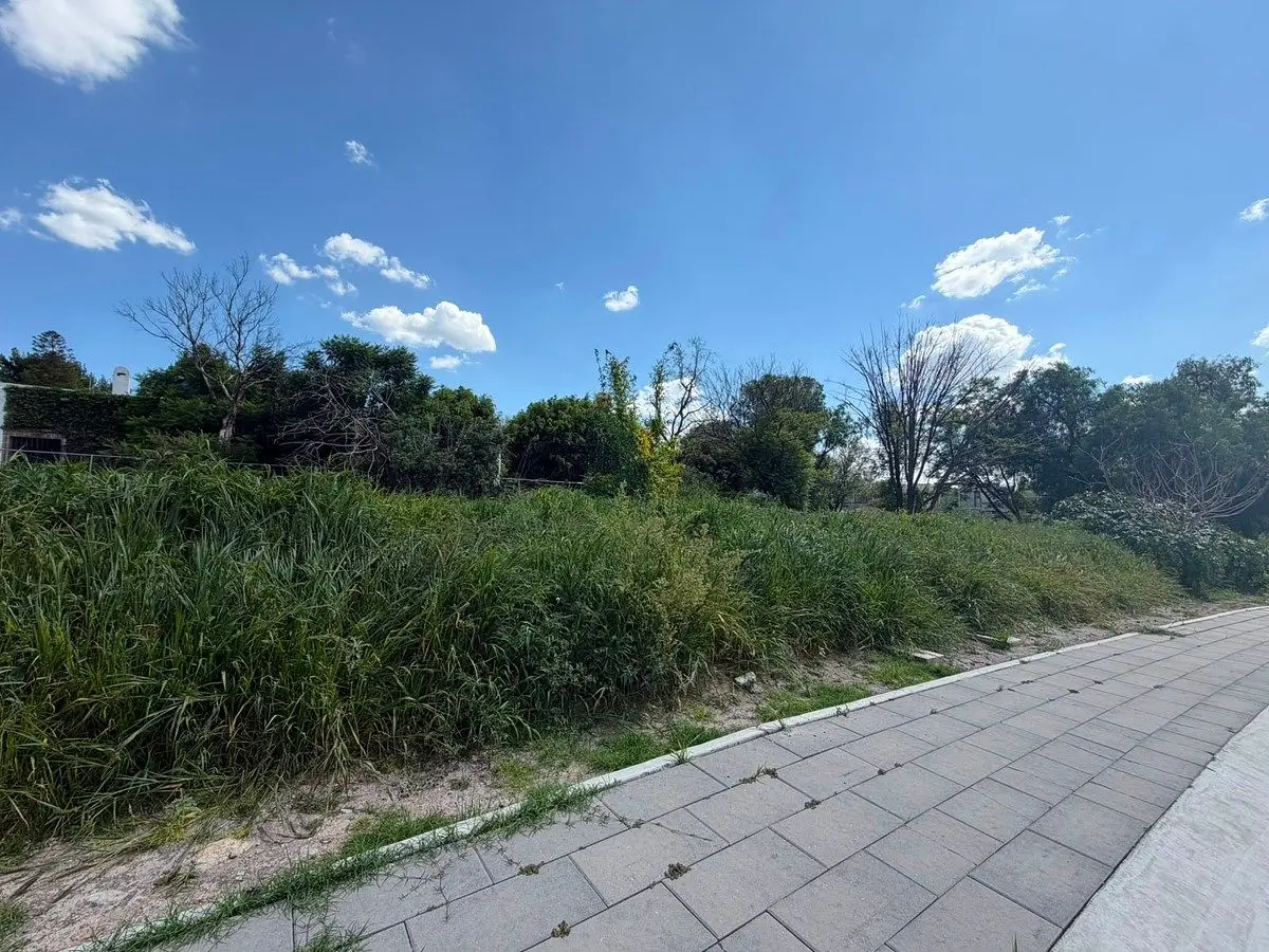 Terreno en venta en Querétaro, El Campanario — foto 2